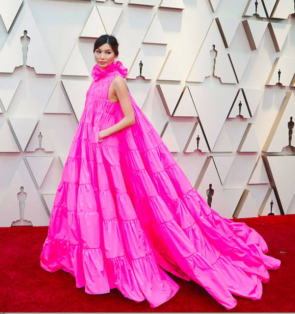 When I saw this dress, I wasn't sure, it's just so big and artistic, but somehow Gemma Chan made this Valentino gown work. I love how it looks on her!