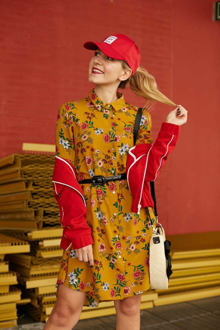 bogota-fashion-week-2018-checkered-suit-inspo-floral-dress-red-jacket-1